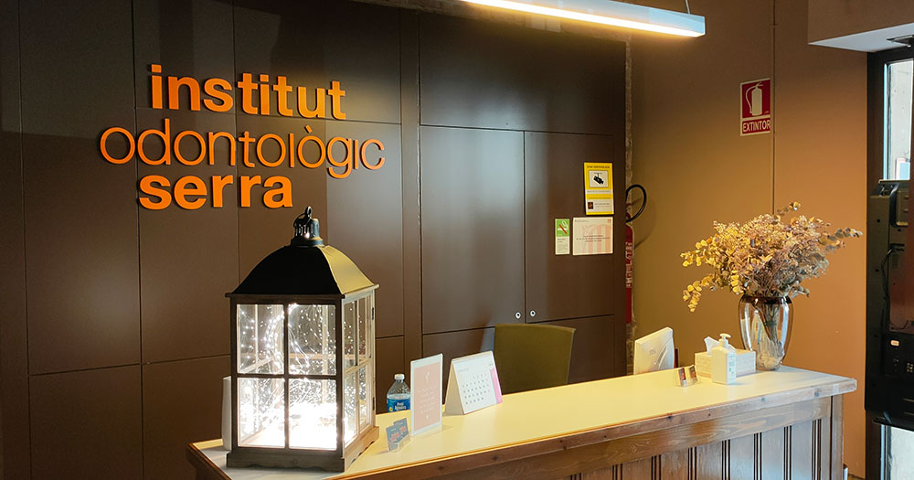 Clínica Dental Institut Serra en Barcelona